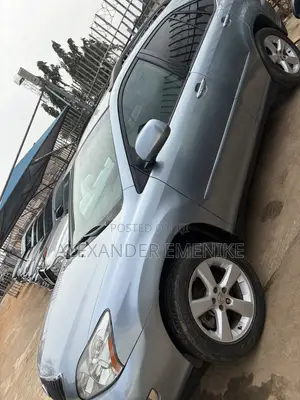 Lexus RX 2005