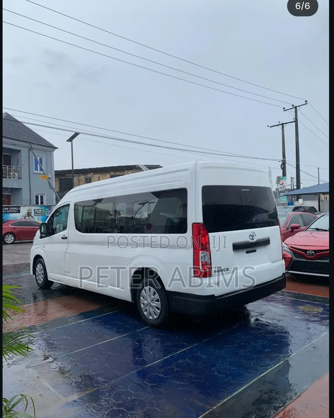 Toyota HiAce 2022 White