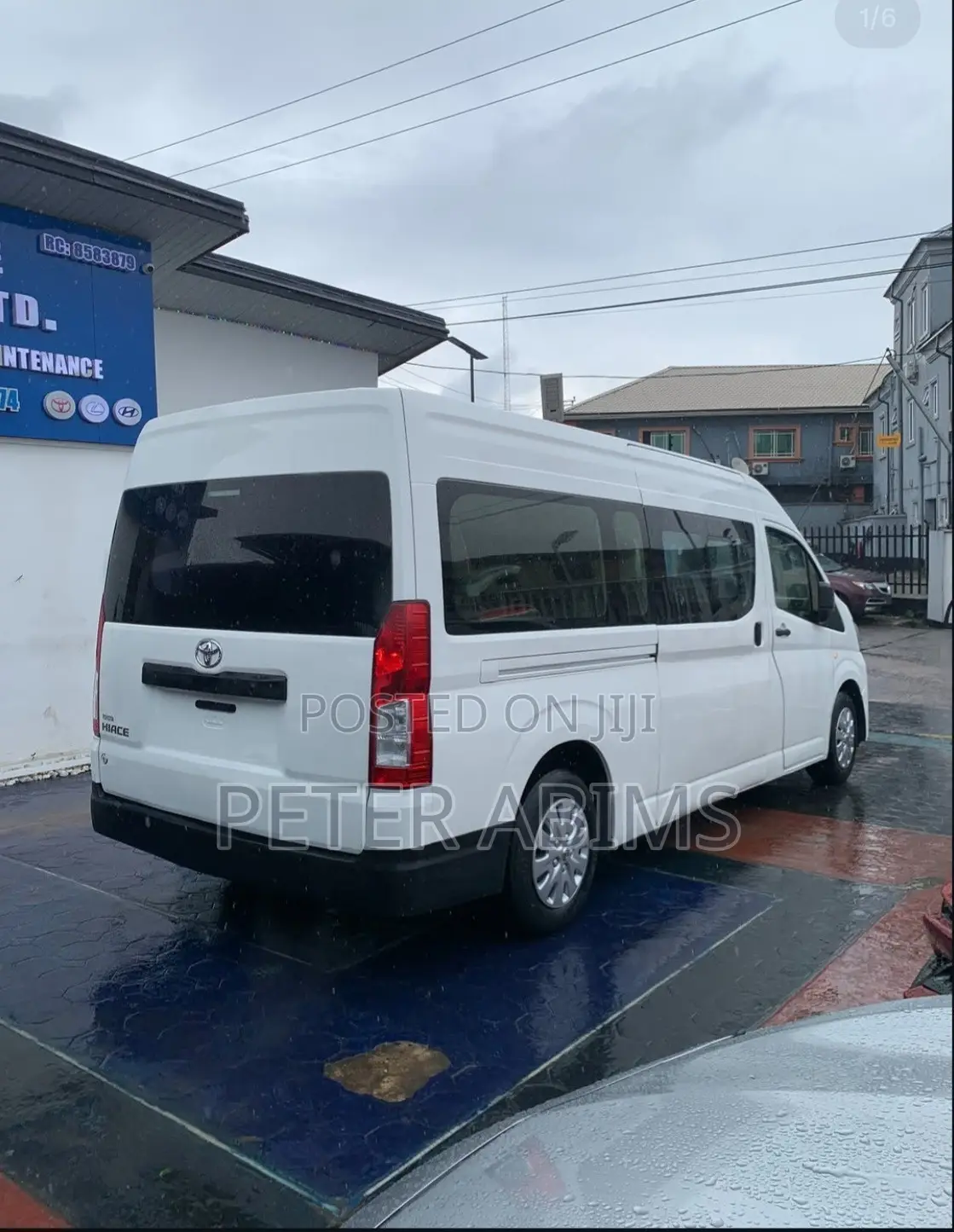 Toyota HiAce 2022 White