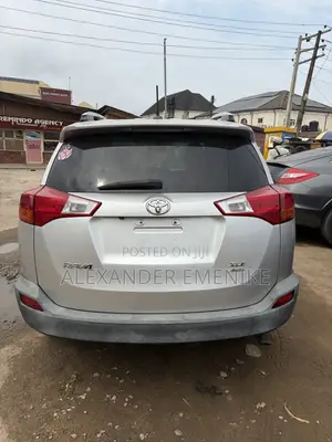 Toyota RAV4 2013 Silver