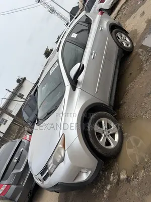 Toyota RAV4 2013 Silver