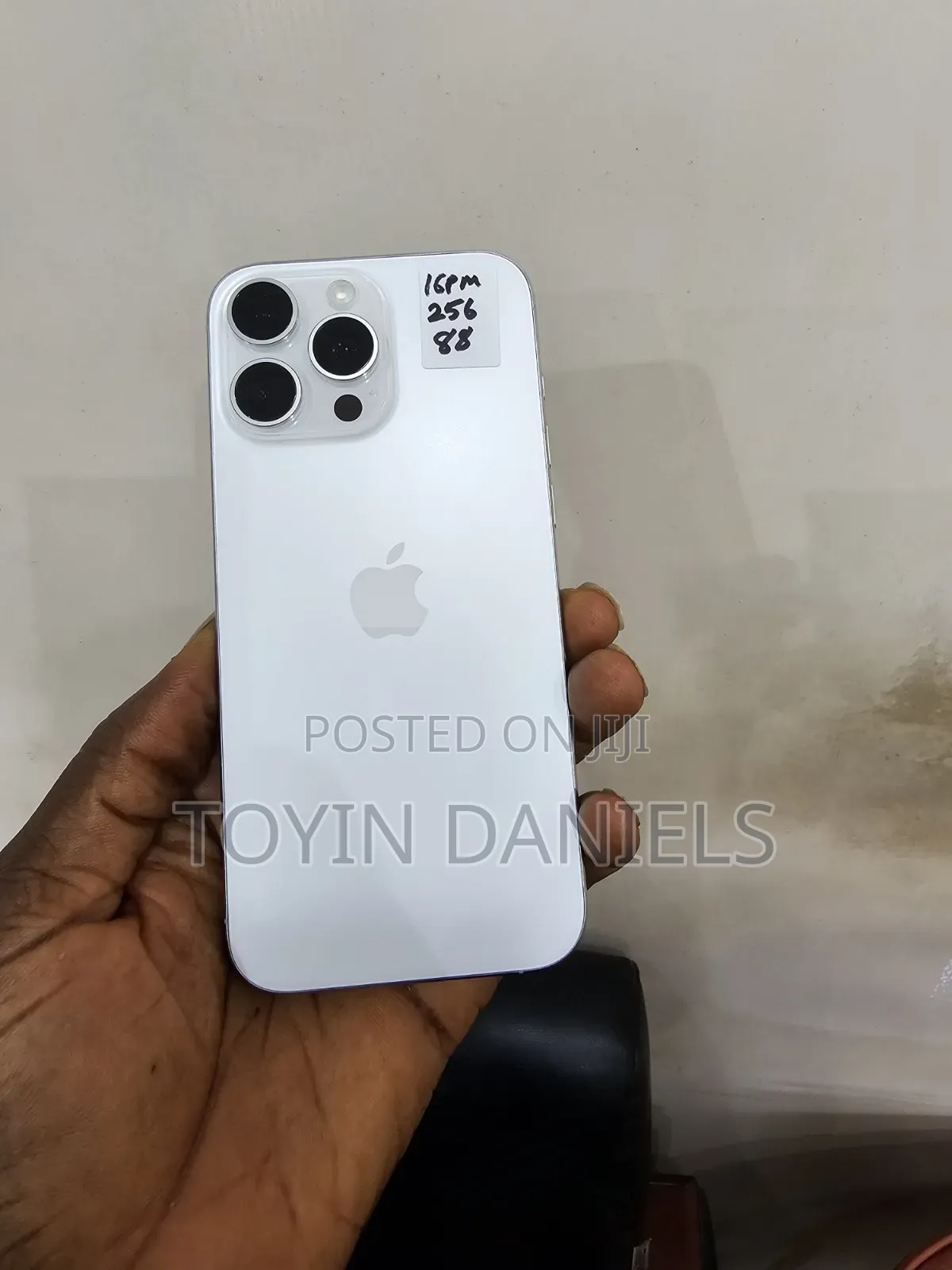 Apple iPhone 16 Pro Max 256 GB White