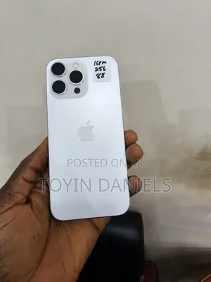 Apple iPhone 16 Pro Max 256 GB White