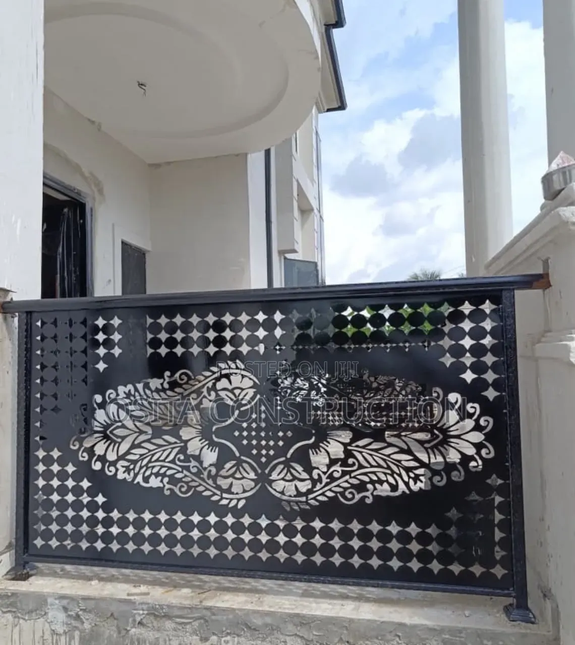 Wrought Iron Hand Rail Lazer Cut Design