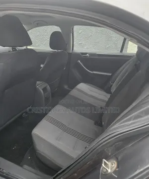 Volkswagen Jetta 2017 Gray