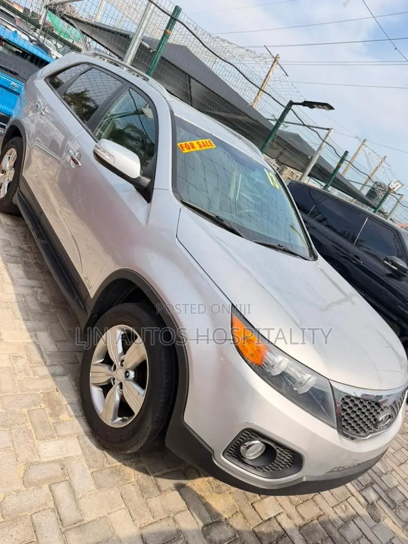 Kia Sorento EX 2013 Silver