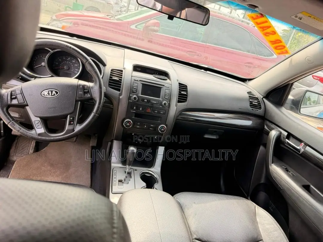 Kia Sorento EX 2013 Silver