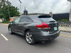 Toyota Venza V6 2012 Black