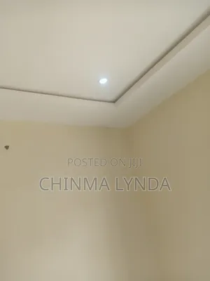 1bdrm Block of Flats in Ushafa for rent