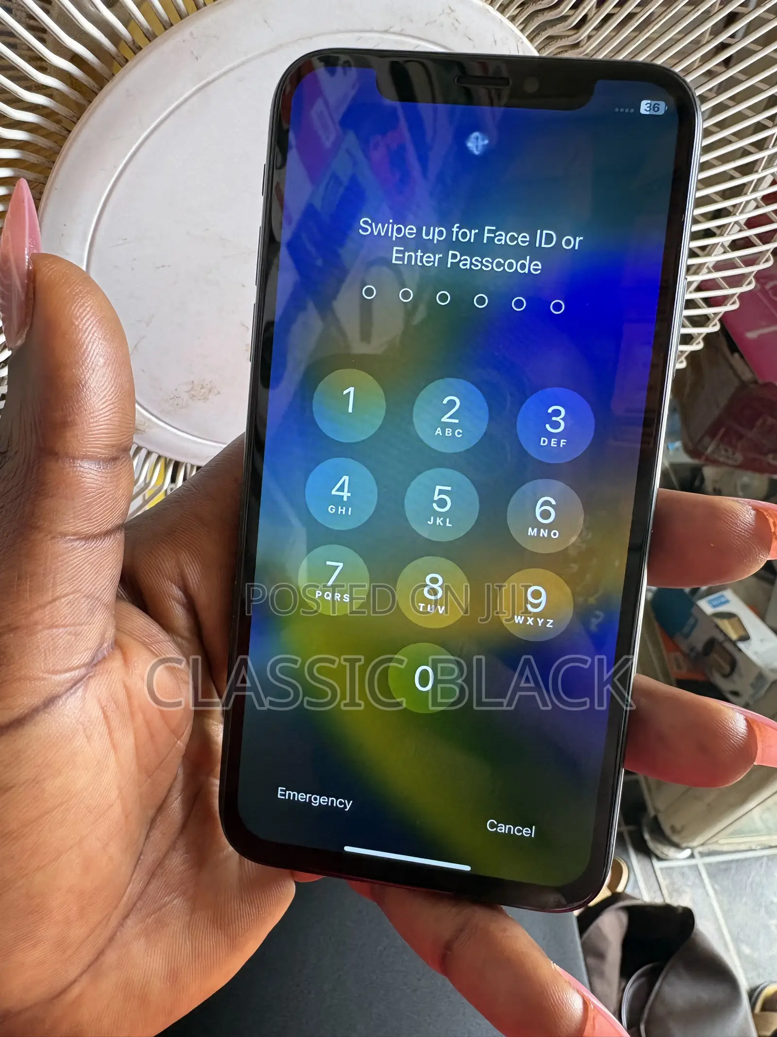 Apple iPhone X 64 GB Black