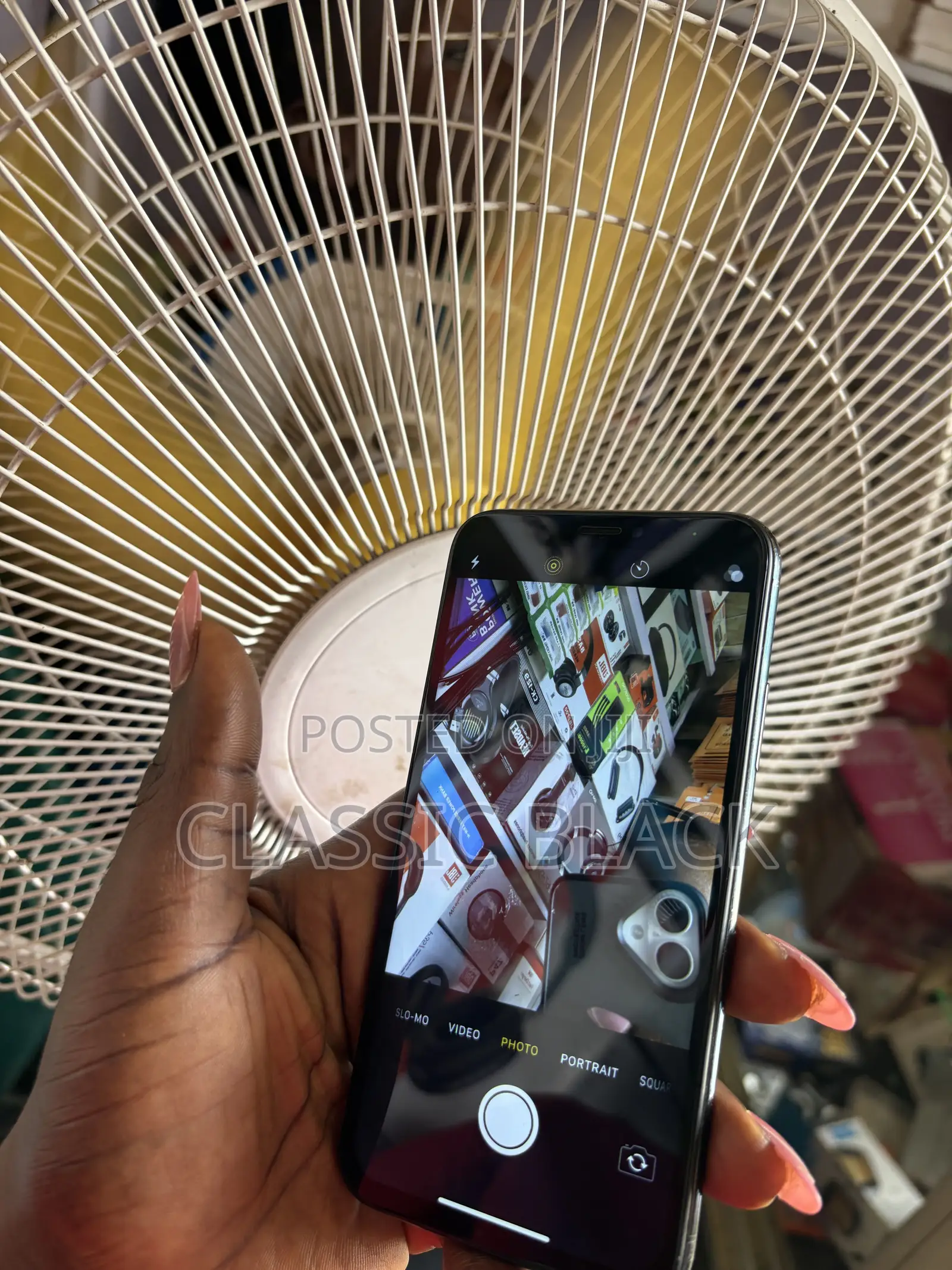 Apple iPhone X 64 GB Black