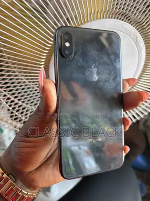 Apple iPhone X 64 GB Black