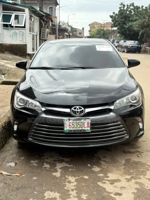 Toyota Camry SE 4dr Sedan (2.5L 4cyl 6A) 2016 Black
