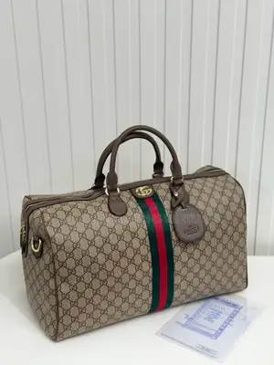 Genuine Leather of Gucci and Louis Vuitton as wellTraveling Bag