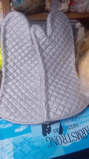 Oven and Bakery Hand Gloves