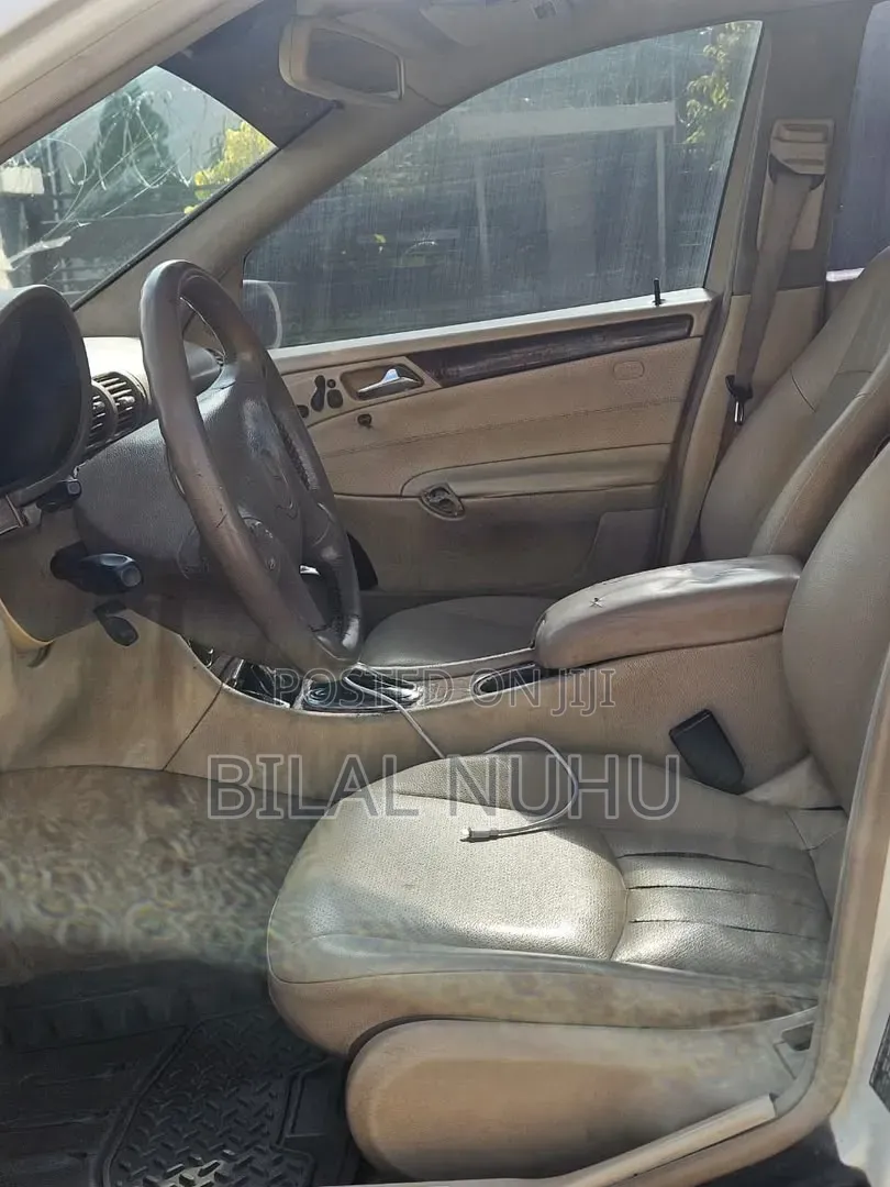 Mercedes-Benz C230 2006 White