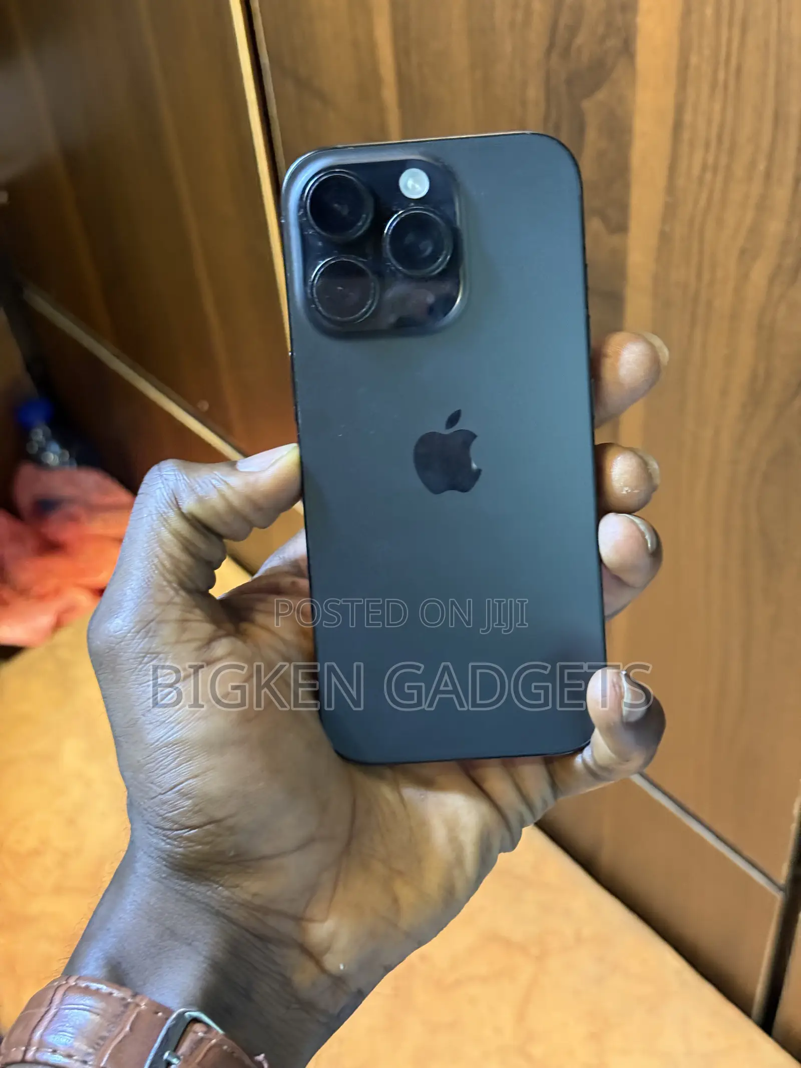 Apple iPhone 16 Pro 256 GB Black