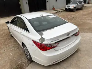 Hyundai Sonata 2013 White