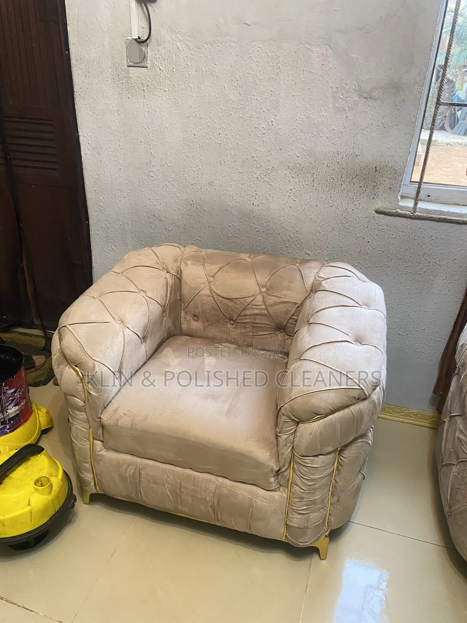 Couch/Sofa Washing and Cleaning