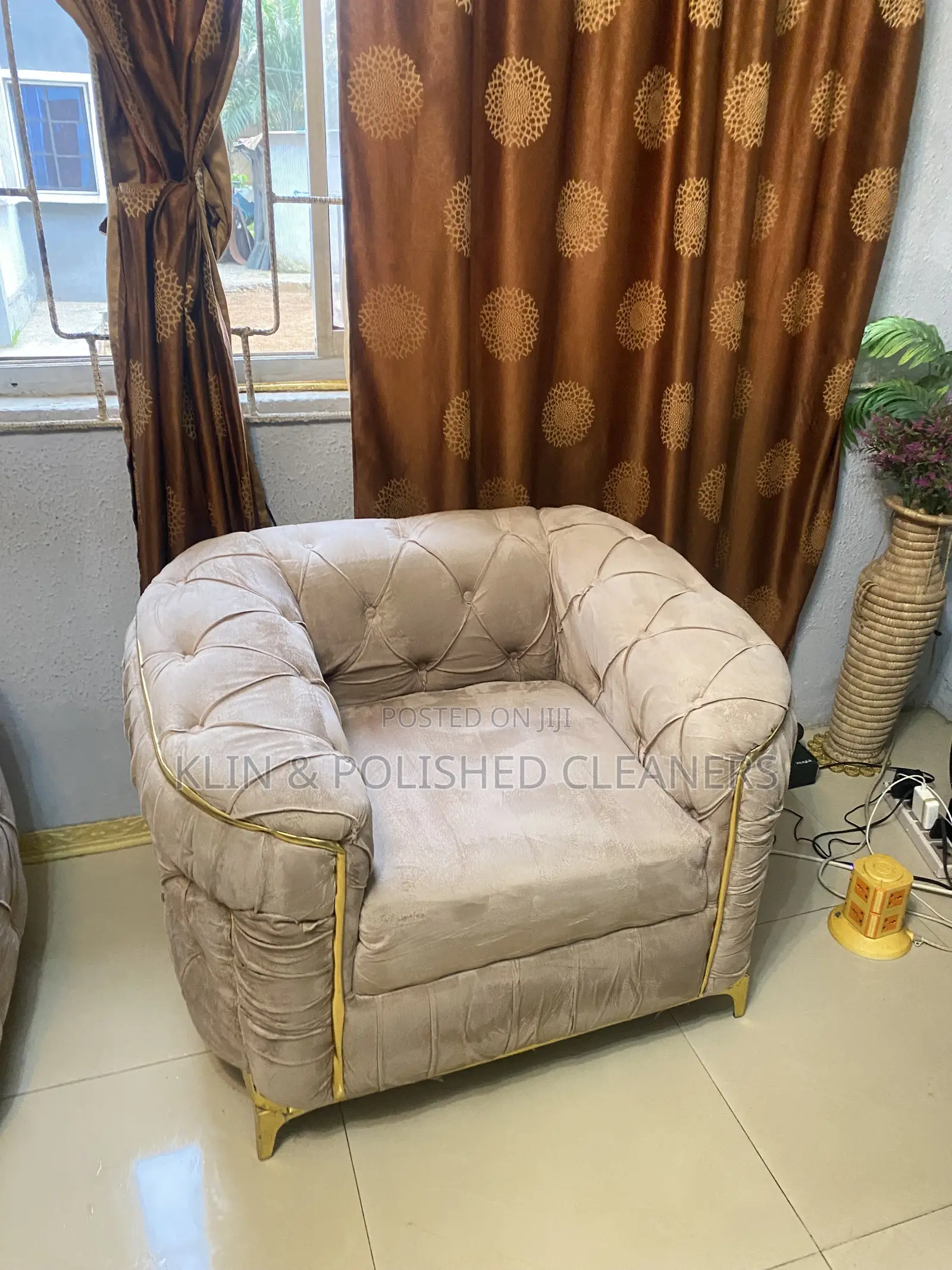 Couch/Sofa Washing and Cleaning