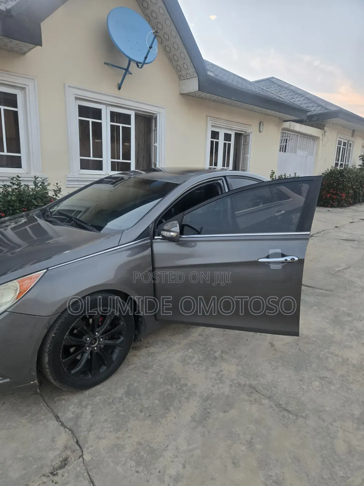 Hyundai Sonata 2011 Gray