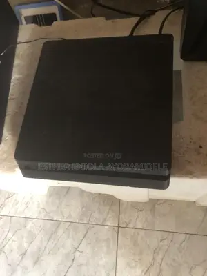Neatly Used Video Game Console Ps4 With 3 Discs