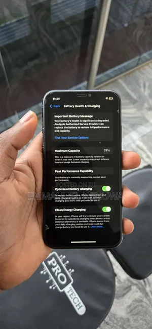 Apple iPhone XR 64 GB Black