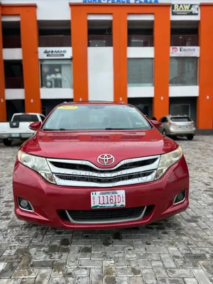 Toyota Venza LE AWD 2013 Red