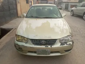 Toyota Corolla Sedan 2001 Silver