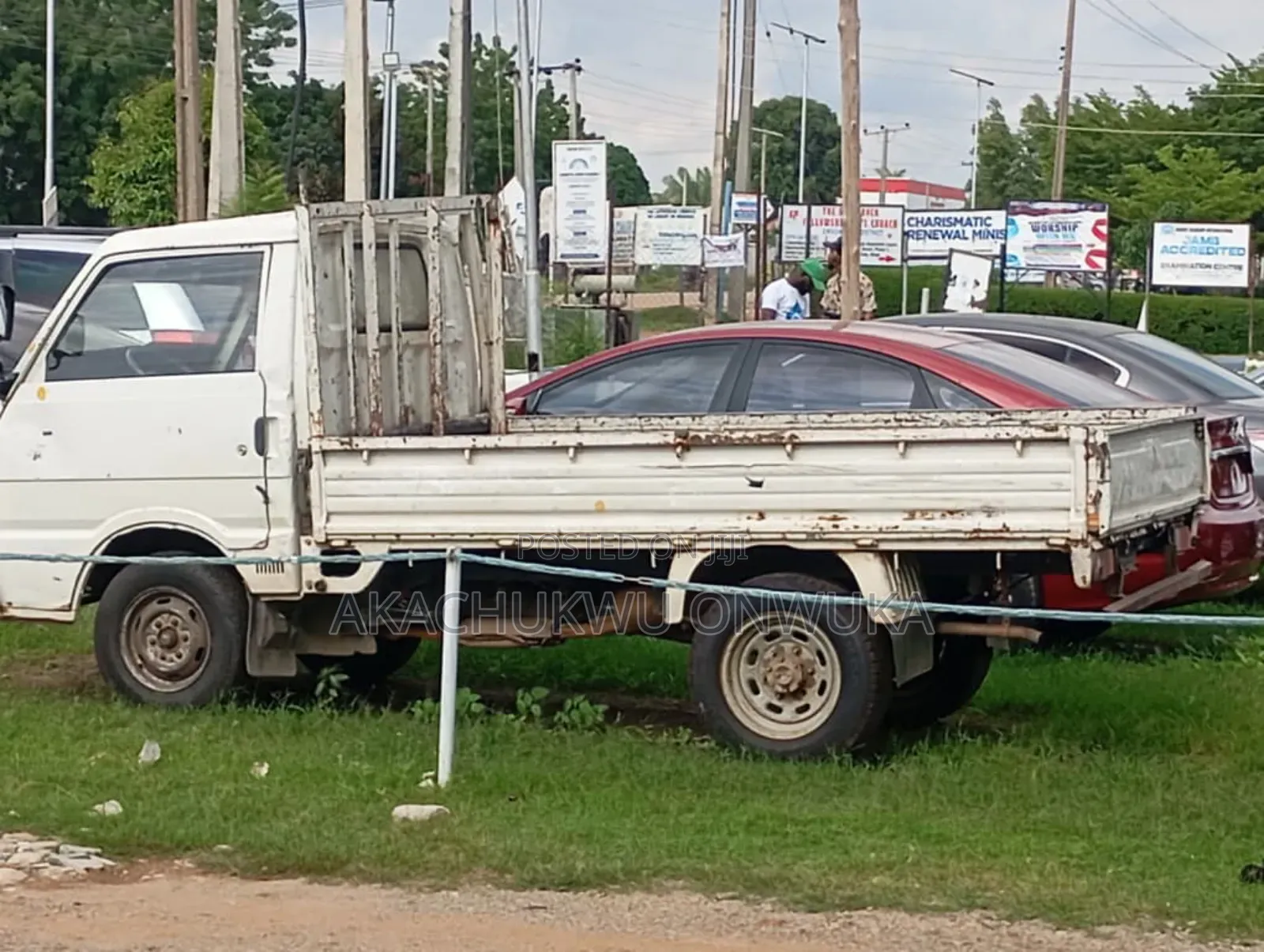 Mazda 1000 2004 White