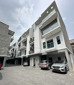 Furnished 2bdrm Maisonette in Luxury, Lekki Phase 1 for sale