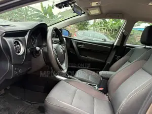Toyota Corolla 2019 Gray