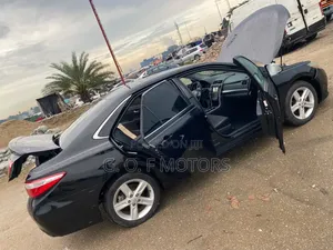 Toyota Camry 2016 Black