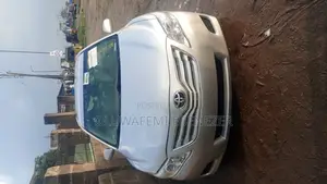 Toyota Camry 2010 Silver