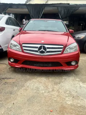 Mercedes-Benz C300 Luxury Sedan RWD (3.0L 6cyl 7A) 2010 Red