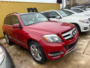Mercedes-Benz GLK-Class 2014 Red
