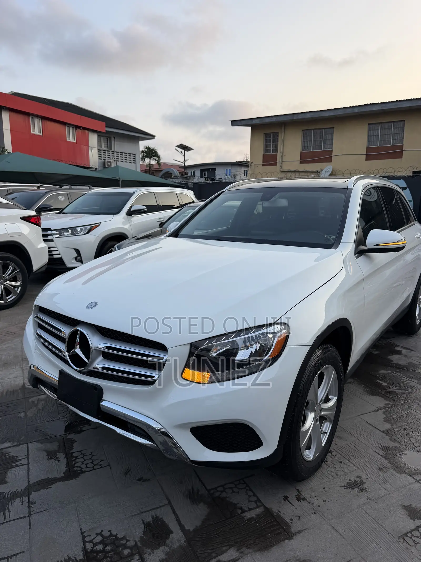 Mercedes-Benz GLC-Class 2017 White