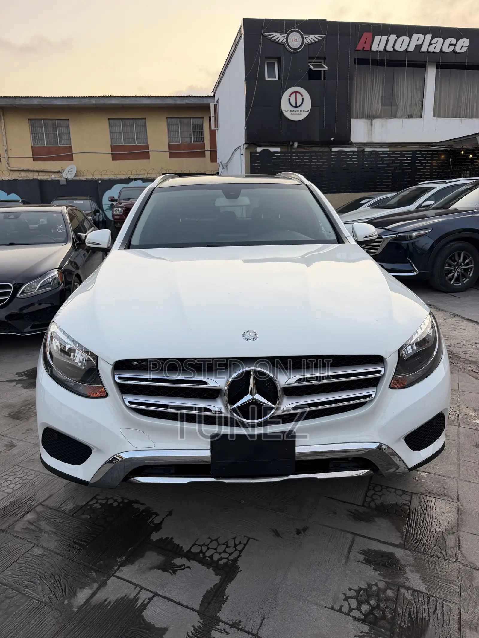 Mercedes-Benz GLC-Class 2017 White
