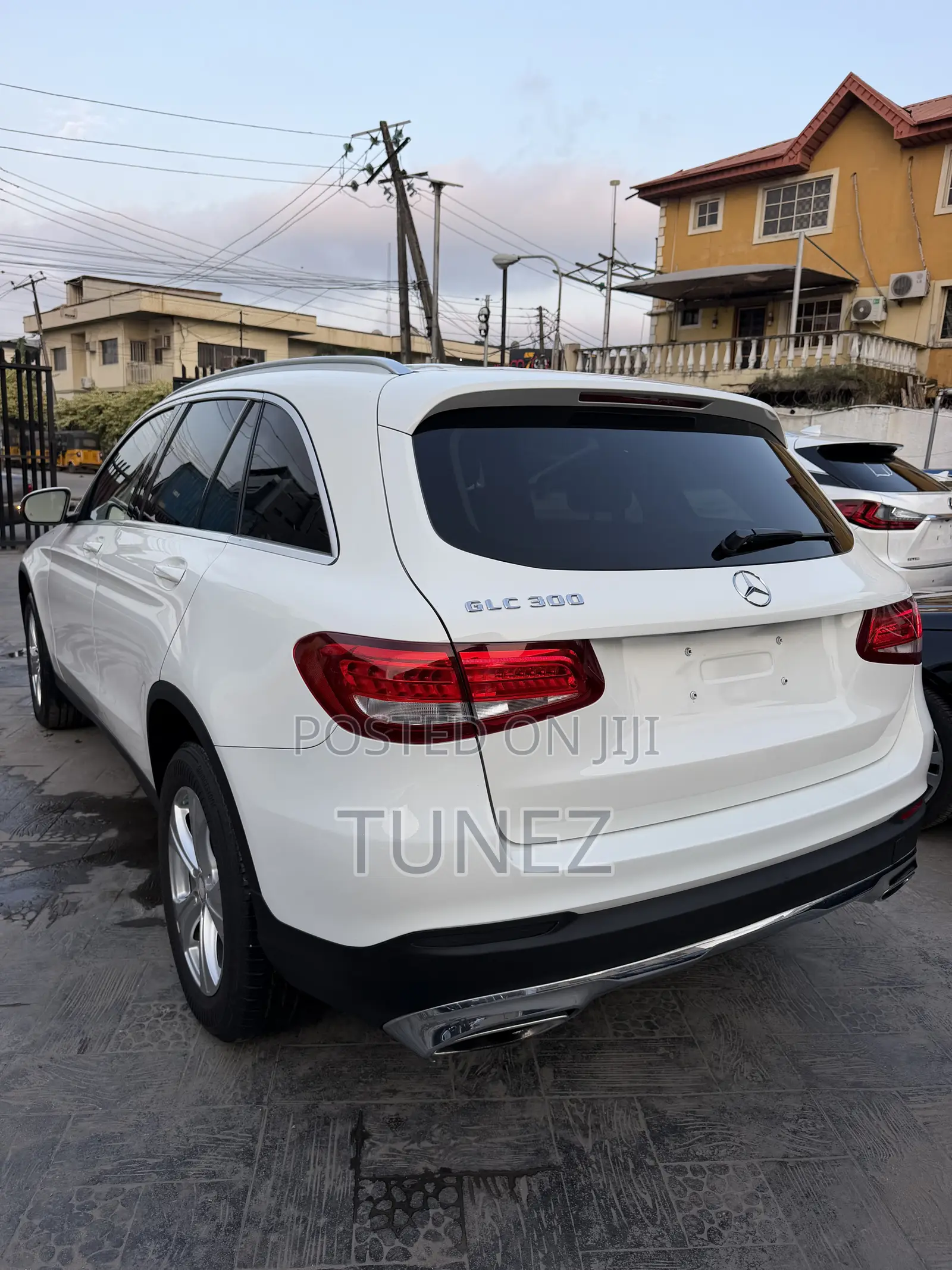 Mercedes-Benz GLC-Class 2017 White