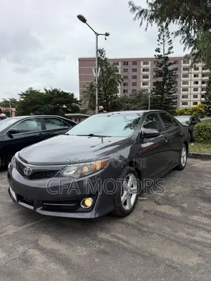 Toyota Camry 2012 Gray