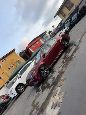 Toyota Camry SE (2.5L 4cyl 8A) 2019 Red