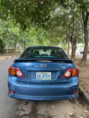Toyota Corolla XLE 4dr Sedan (1.8L 4cyl 4A) 2010 Blue