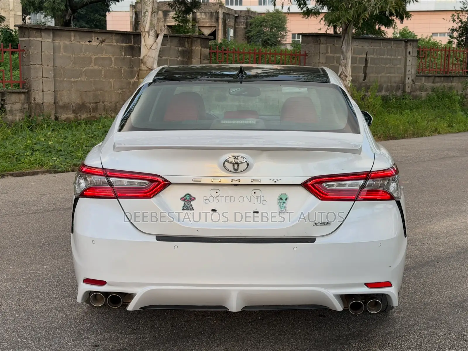 Toyota Camry 2018 White