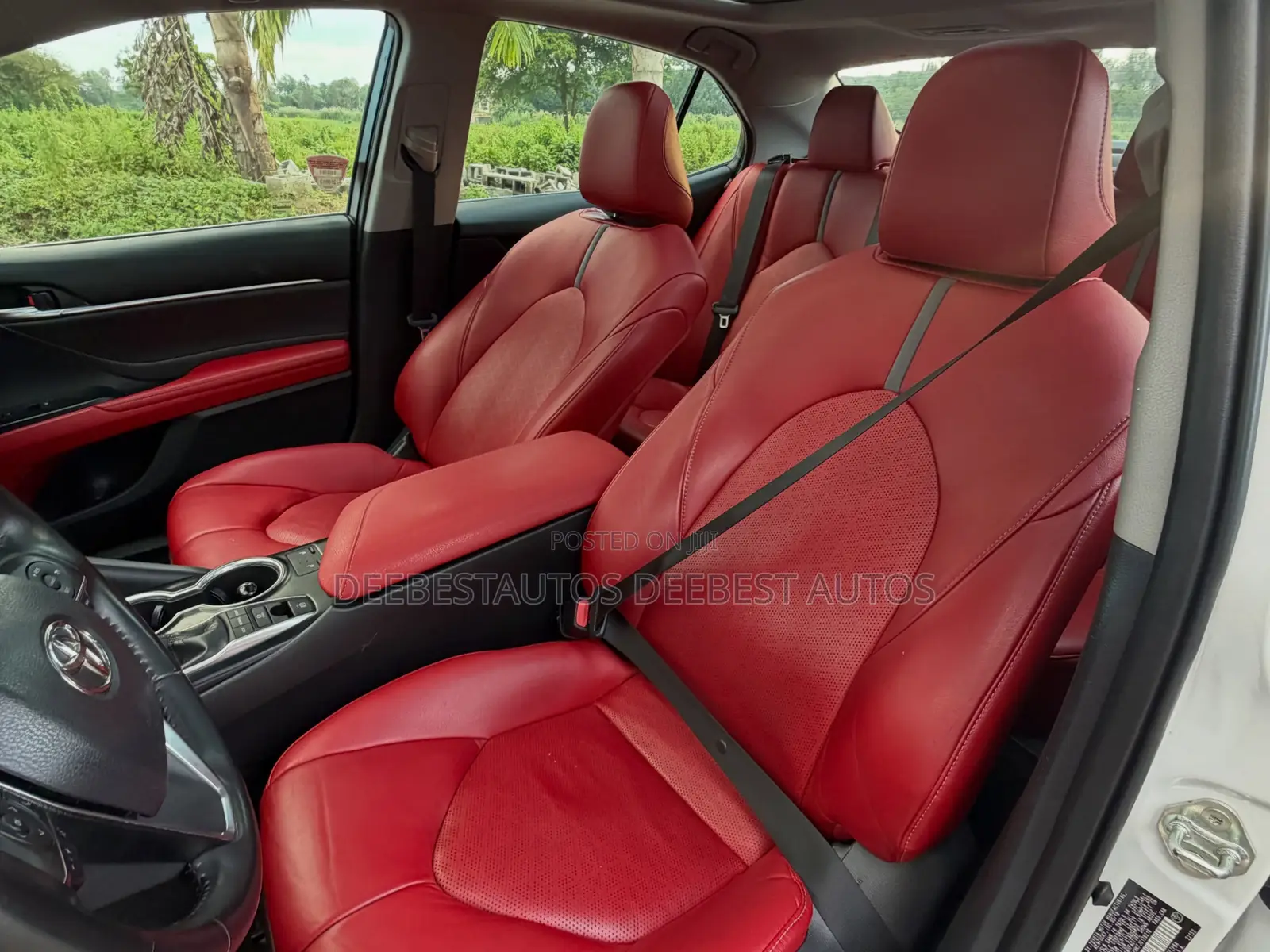 Toyota Camry 2018 White