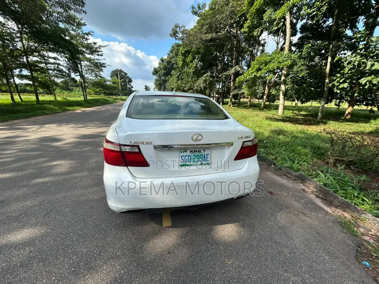 Lexus LS 2008 White
