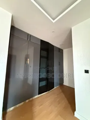4bdrm Duplex in Lekki Phase 1 for rent
