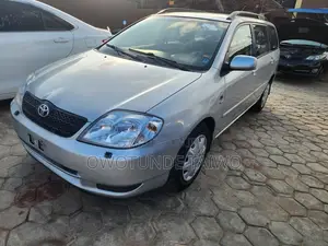 Toyota Corolla 2005 Silver