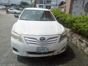 Toyota Camry 2010 White