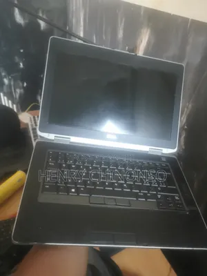 Laptop Dell Latitude E6430 4GB Intel Core i5 HDD 500GB