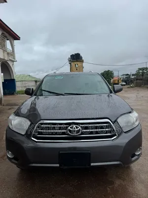 Toyota Highlander 2010 Gray